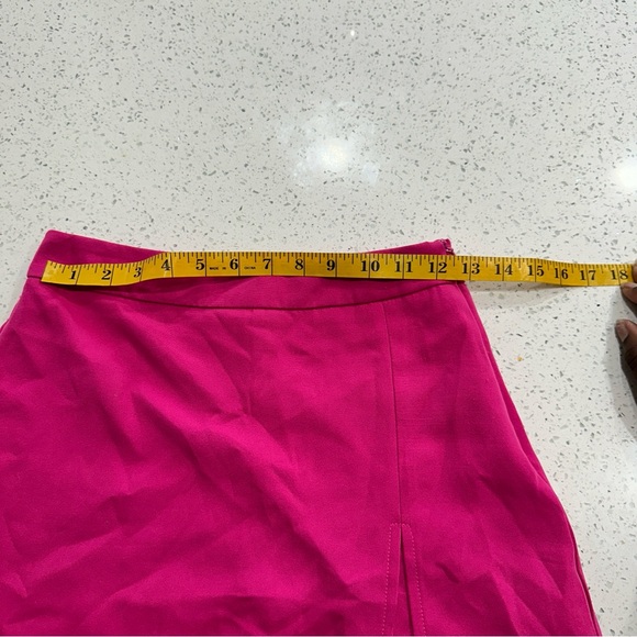 Lulus Adoring Style Fuchsia High-Waisted Skort sz XS - Picture 8 of 10